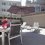 Apartment Charmsuites Paralel Barcelona