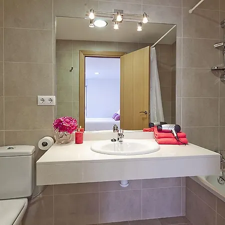Charmsuites Paralel