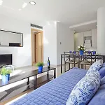 Charmsuites Paralel Daire Barselona