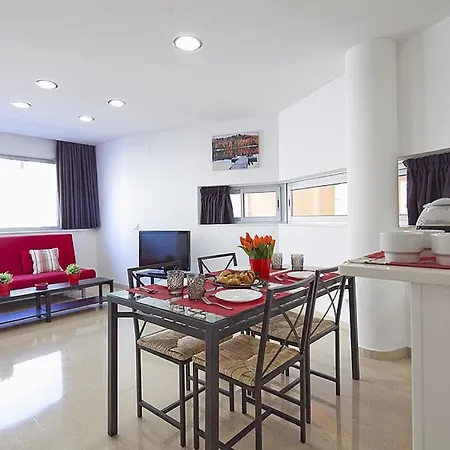 Charmsuites Paralel *