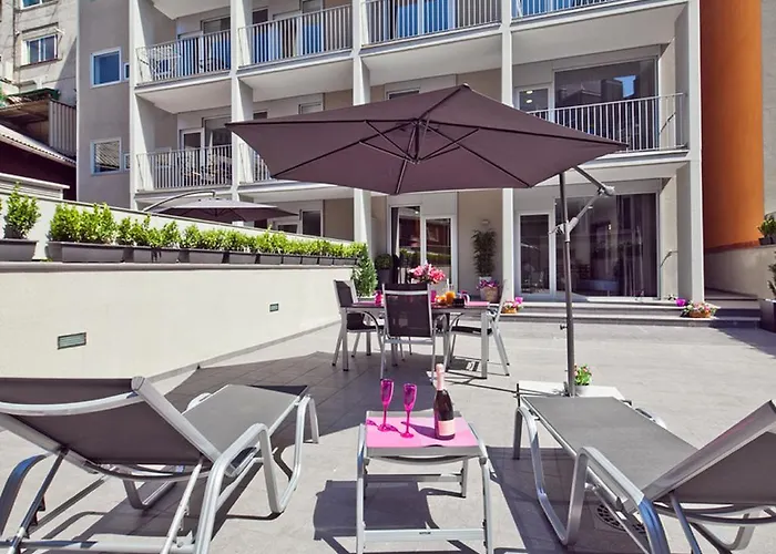 Appartement Charmsuites Paralel