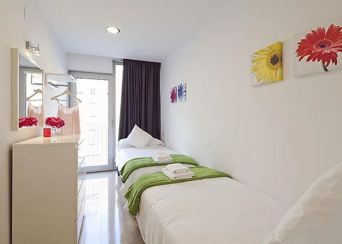 Charmsuites Paralel *