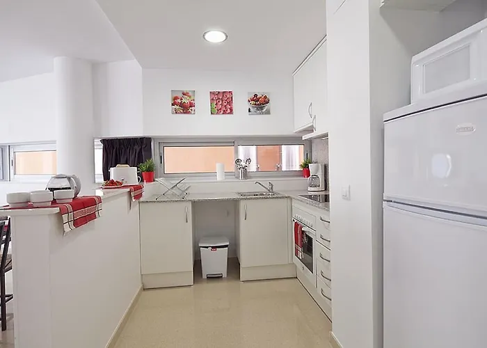 Charmsuites Paralel *